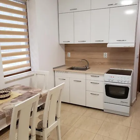 Ski-in Ski-out 2a7 Grand Monastery * Pamporovo