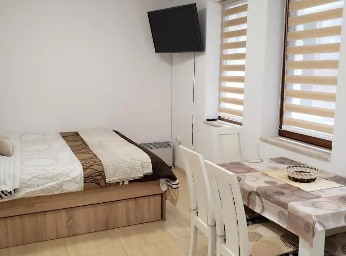 Ski-in Ski-out 2a7 Grand Monastery Apartment Pamporovo