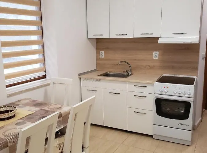 Ski-in Ski-out 2a7 Grand Monastery * Pamporovo